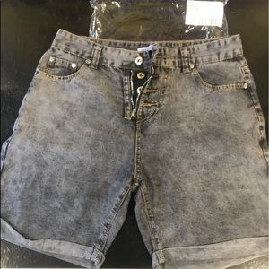 Misslook shorts